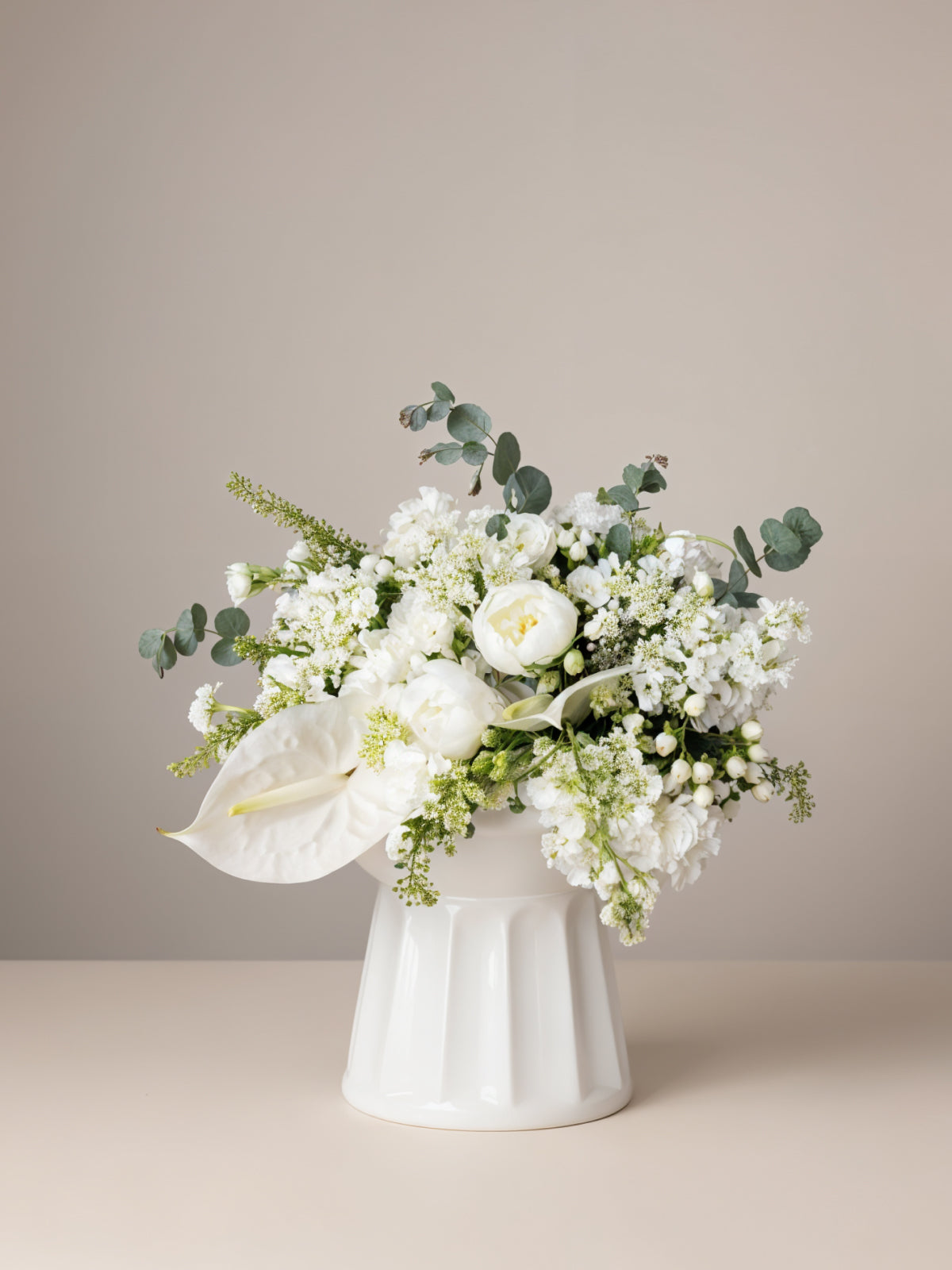 White Elegance Wedding Arrangement